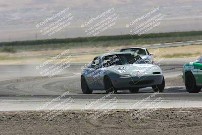 media/Jun-01-2024-CalClub SCCA (Sat) [[0aa0dc4a91]]/Group 3/Race/